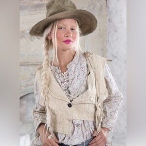 MAGNOLIA PEARL AYSEL EMBROIDERED  VEST MOONLIGHT IVORY